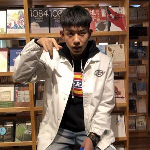 搓澡工硬了Gay2022
